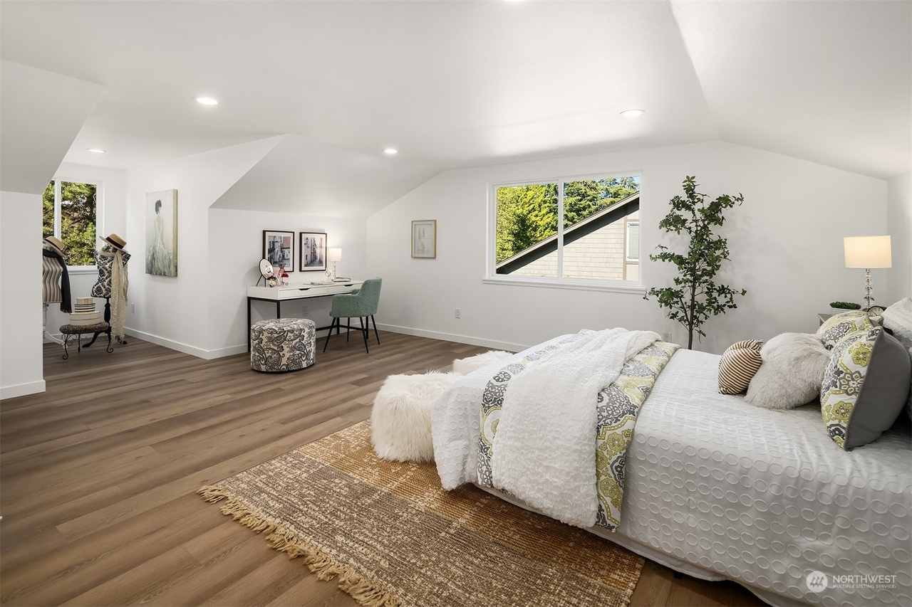 Extra Space, Extra Comfort