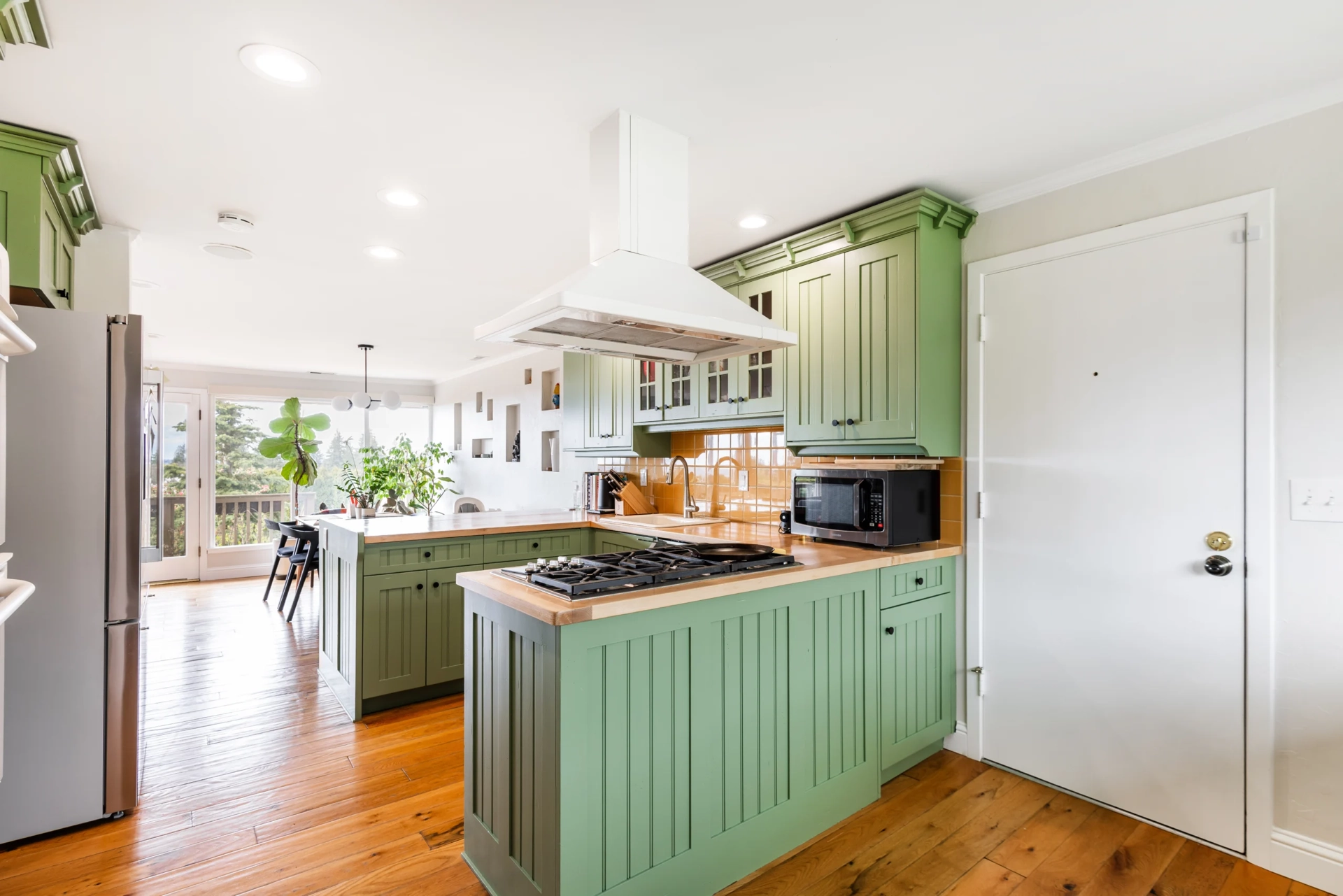 Home Remodeling Emerald Kitchen